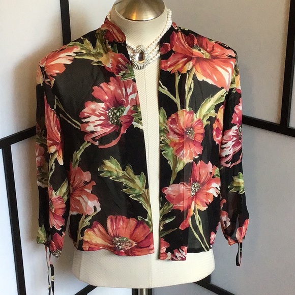 Chico's Tops - Chico’s Size 0=Women’s 4 Multi Color Shell